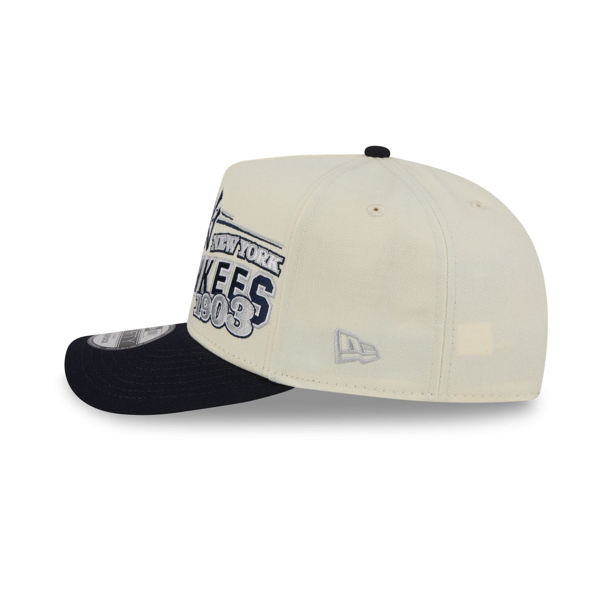 New York Yankees Chrome White Classic 9FIFTY A-Frame Snapback Hat