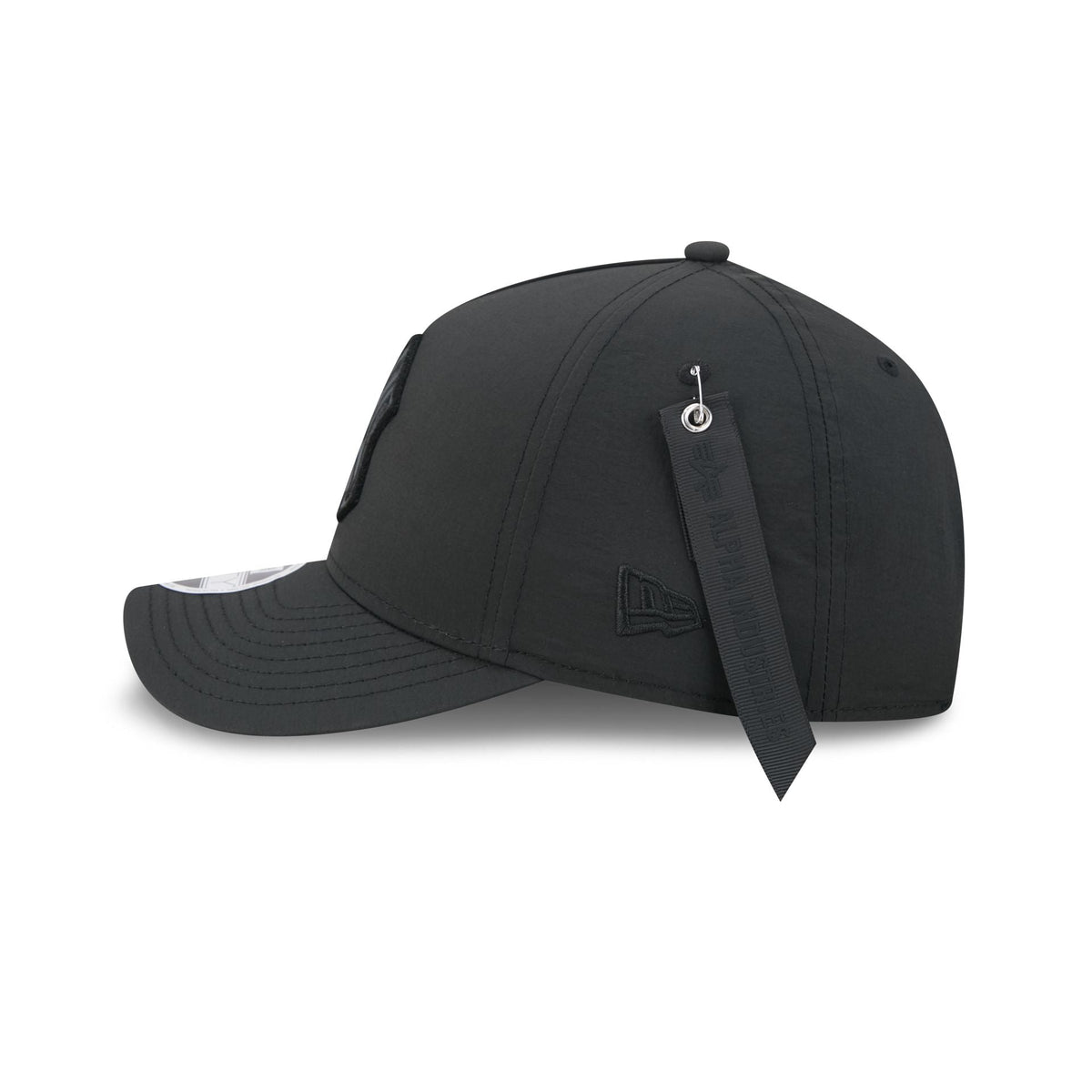 Alpha Industries x New York Yankees Nylon Black 9FORTY M-Crown A-Frame Snapback Hat
